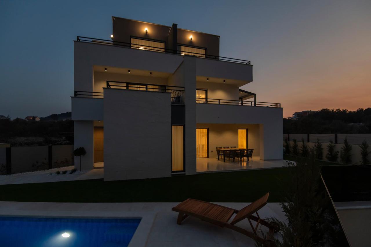 Villa Magna Luxury Apartments Μούρτερ Εξωτερικό φωτογραφία